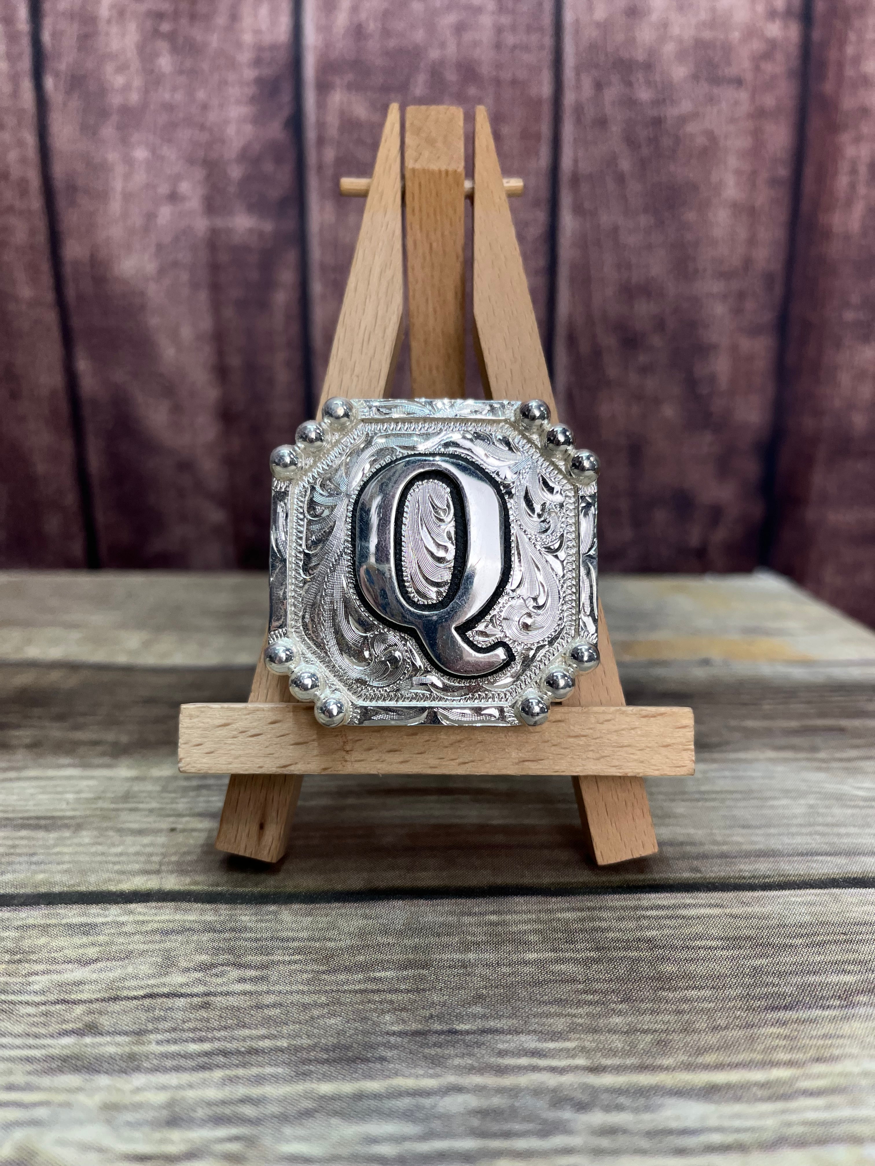 Letter Q Buckles