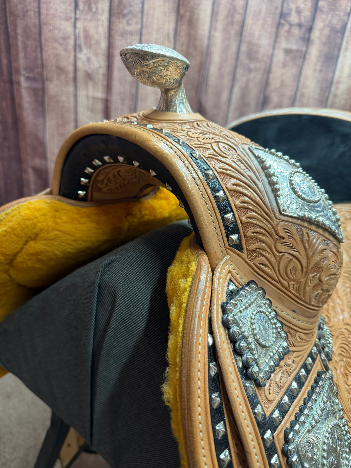 Sterling Custom Saddle 16” Used
