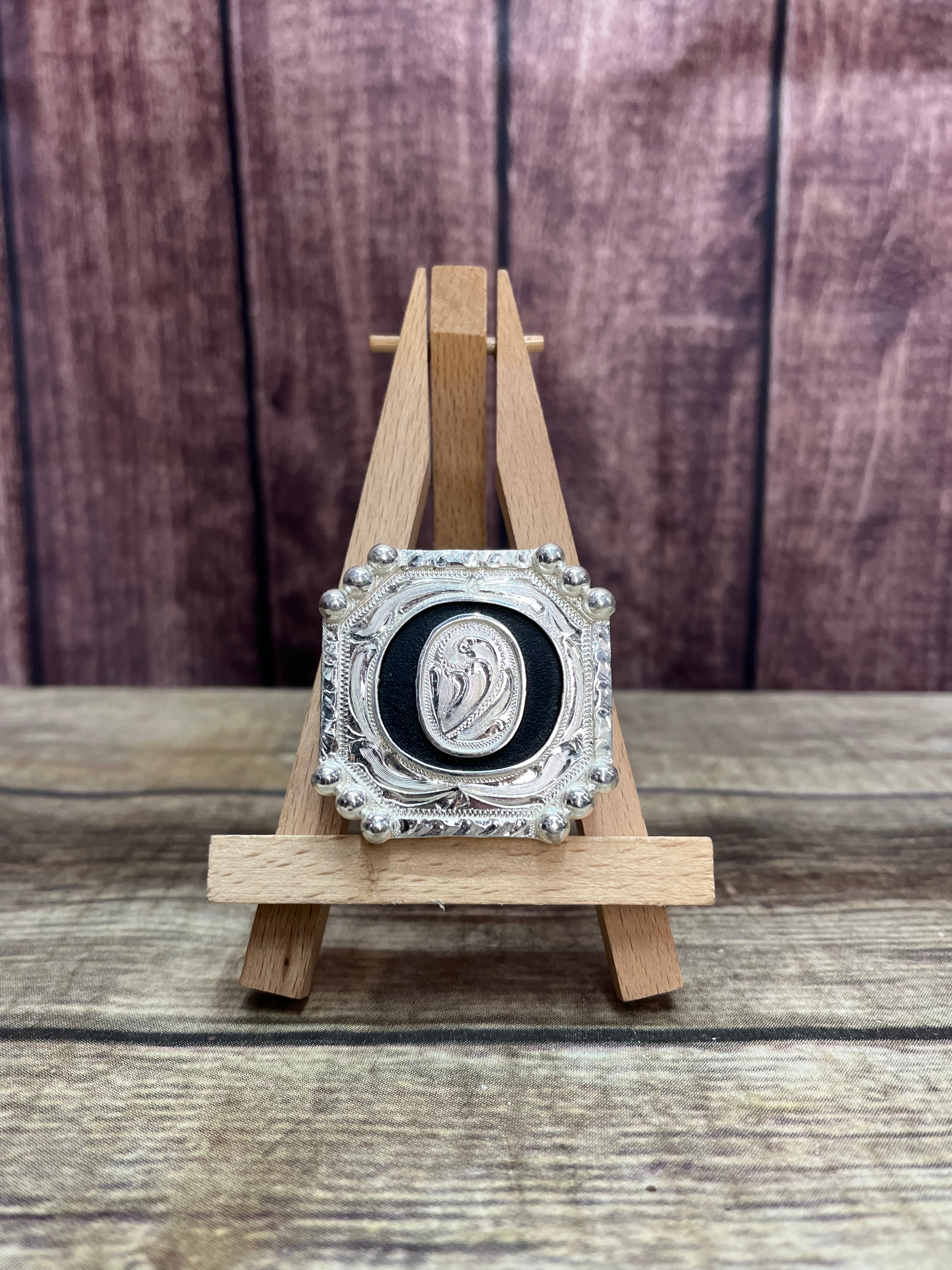 Letter O Buckles