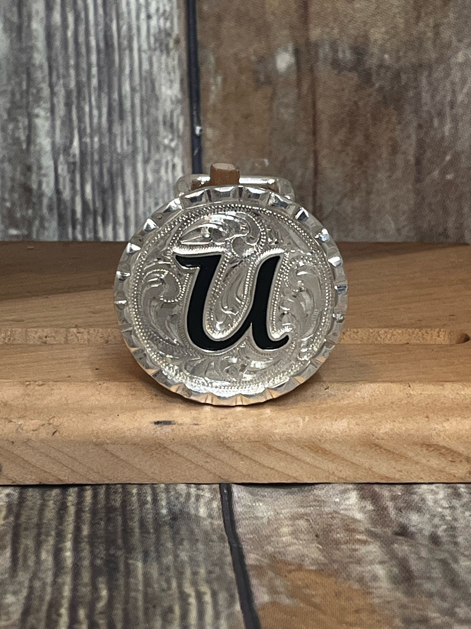 Letter U Buckles