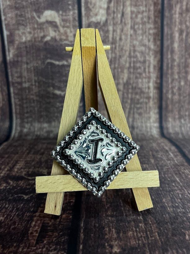 Letter I Buckles