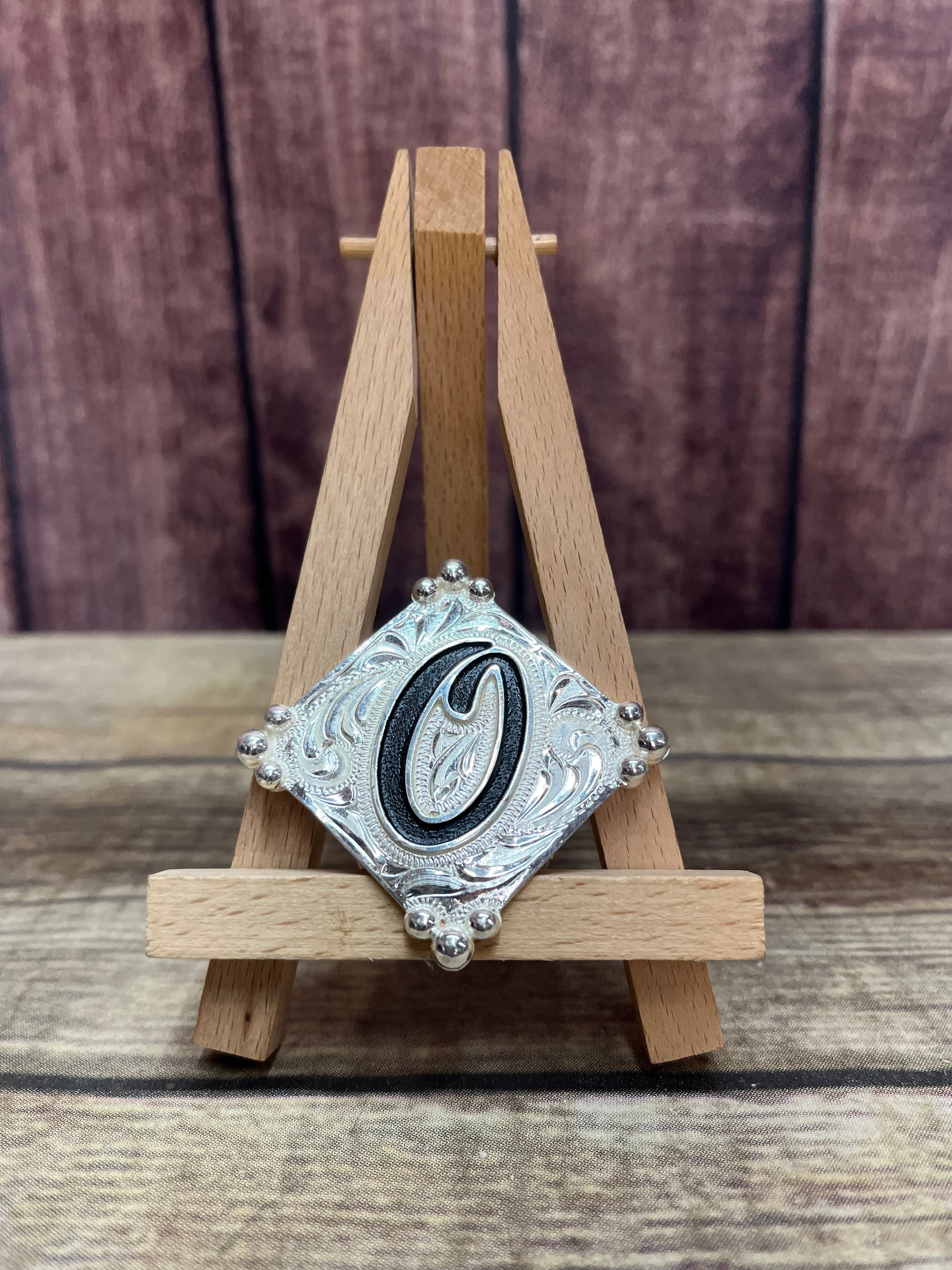 Letter O Buckles