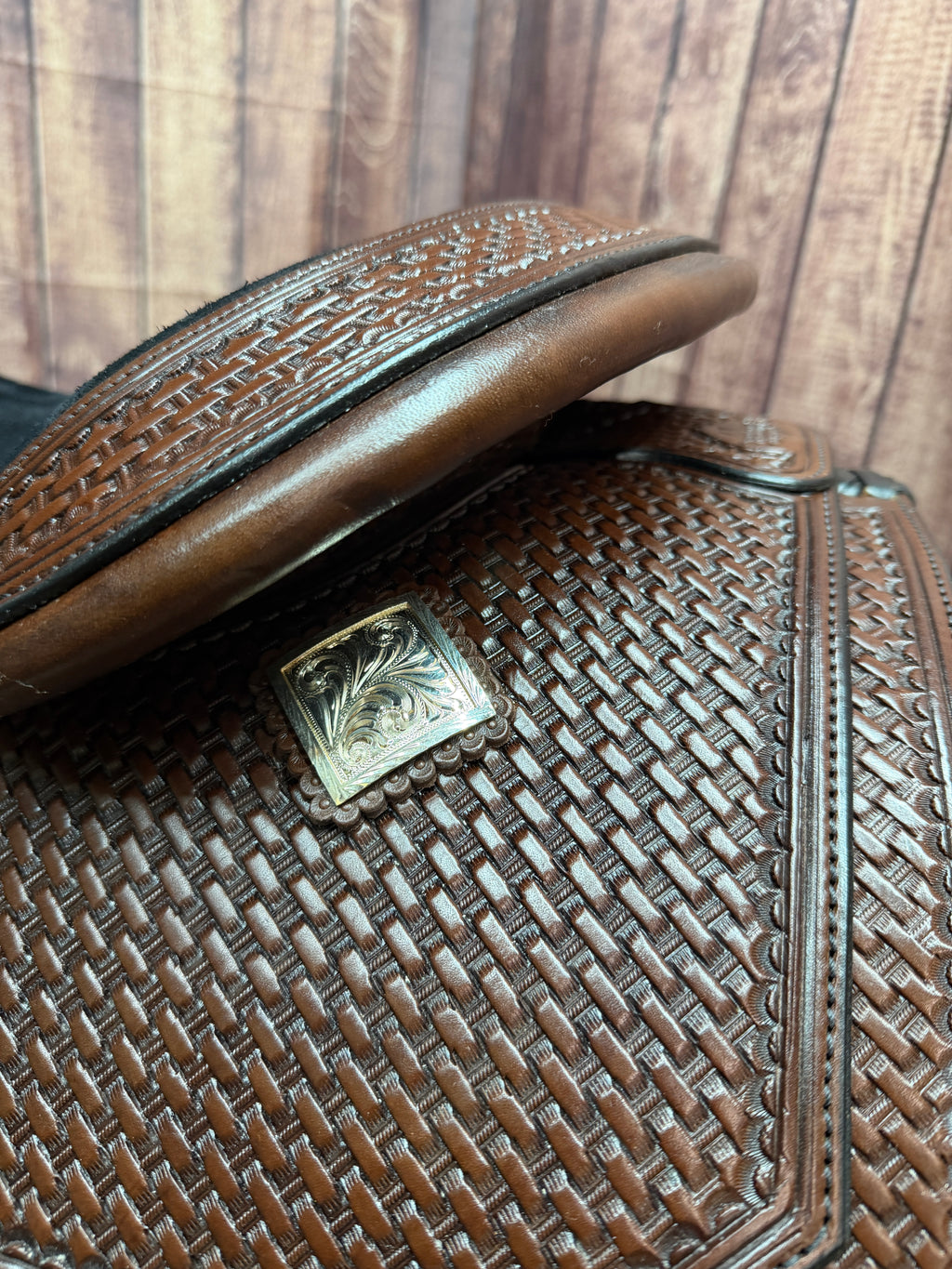 Sterling Custom Saddle 16.5”
