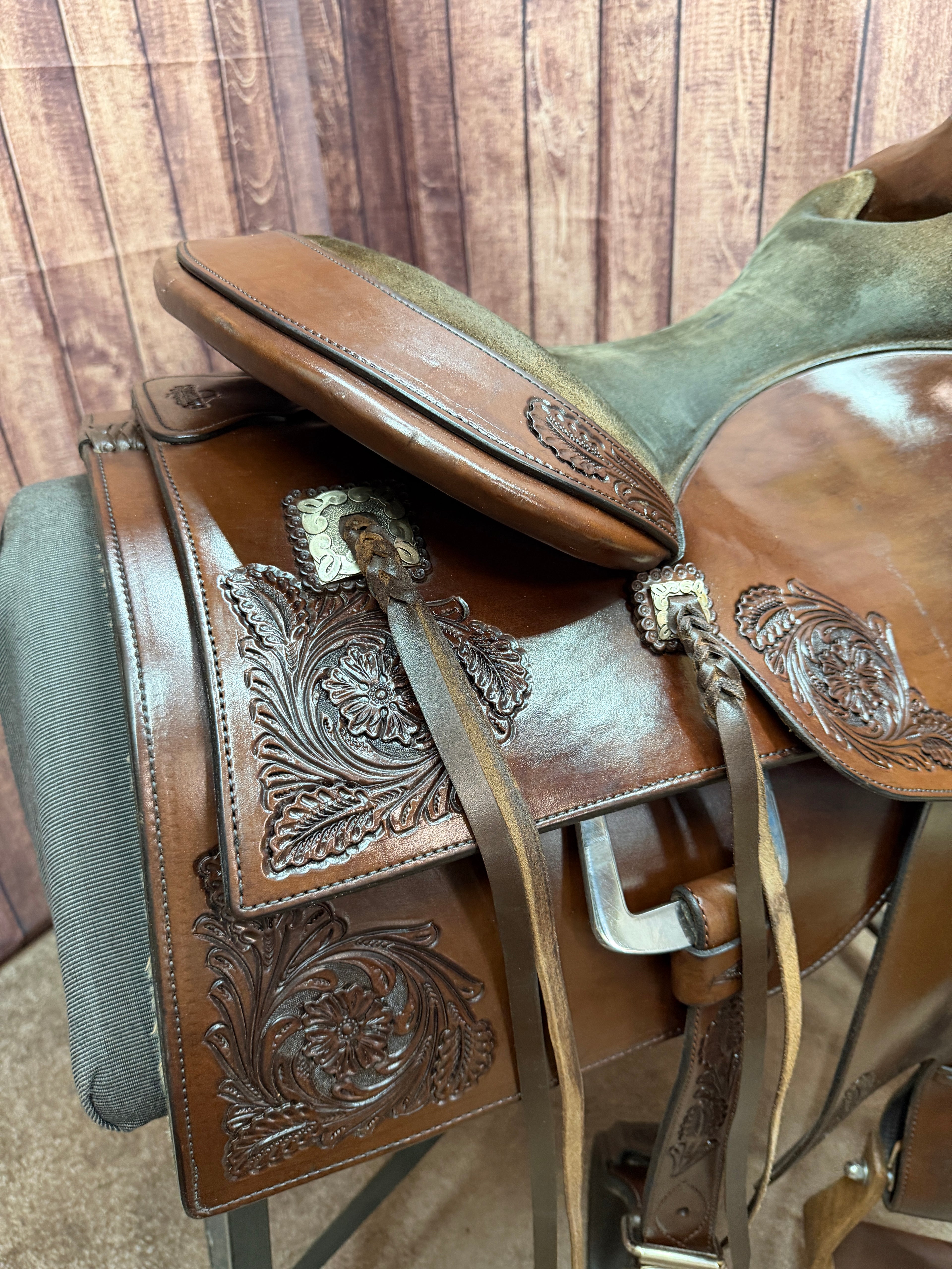 Sterling Custom Saddle Used - 16"
